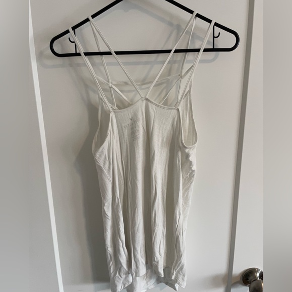 Medium White American Eagle Cut-Out Tank Top - Picture 3 of 3
